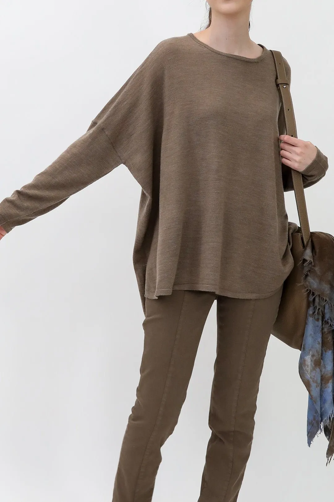 MATTEO OVERSIZED LONG SLEEVE CREW IN FINE ITALIAN MERINO